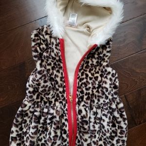 Suoer cute animal print vest size 6x